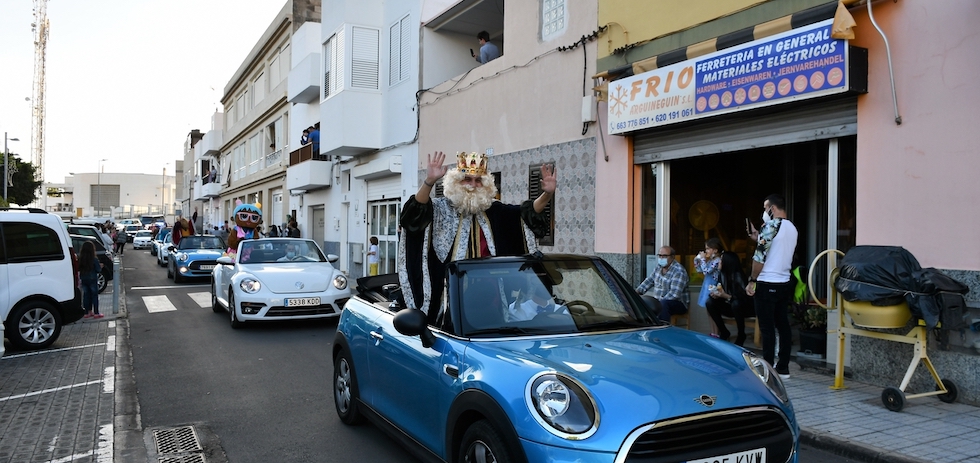 Los Reyes Magos en la Calle Tanausu de Arguineguín. MASPALOMAS AHORA