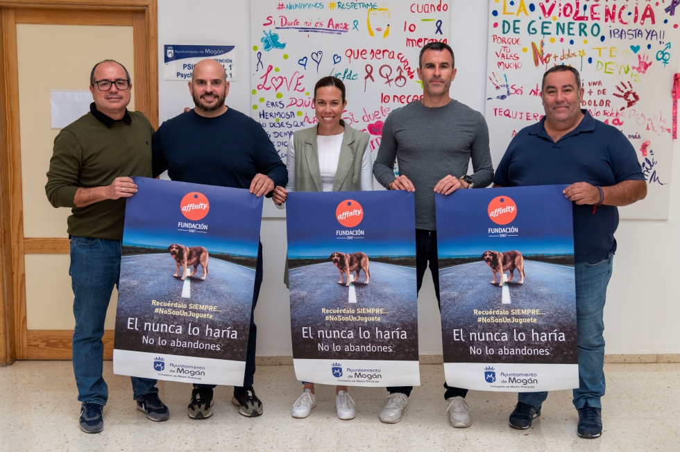 De izq a derecha. Rayco Guerra, Christian Ramos, Grimanesa Artiles, Luis Becerra y Víctor Gutiérrez