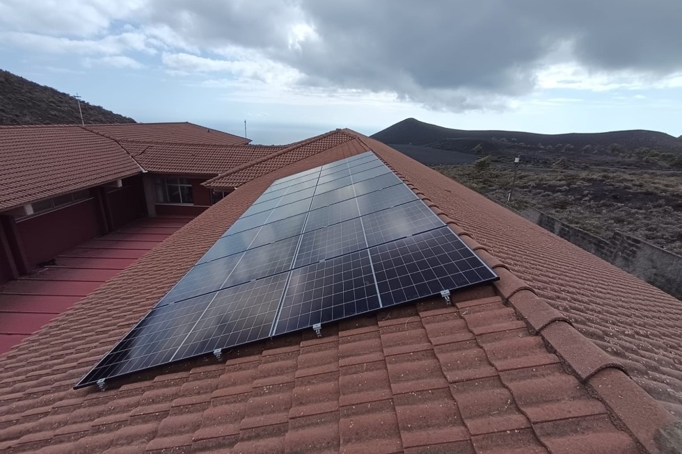 Placas fotovoltaicas en Fuencaliente