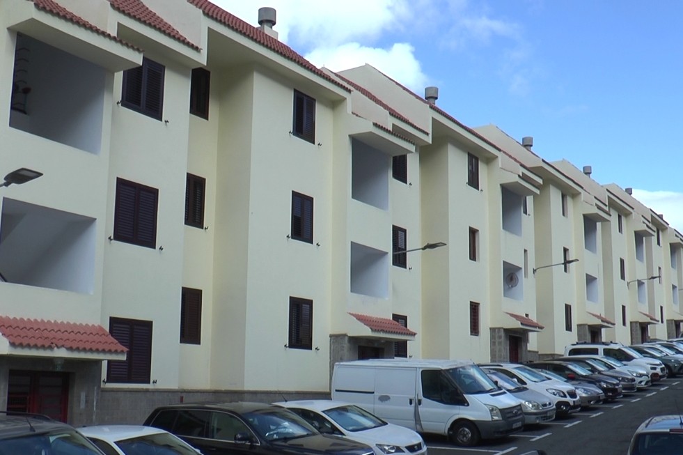 Bloque de 42 viviendas sobre las que se aplicar&aacute; la reforma | Maspalomas Ahora