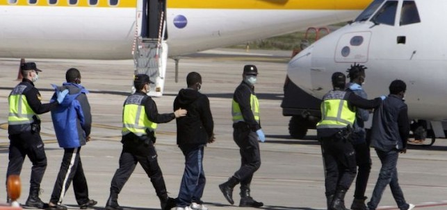 Deportaciones en Melilla. EFE