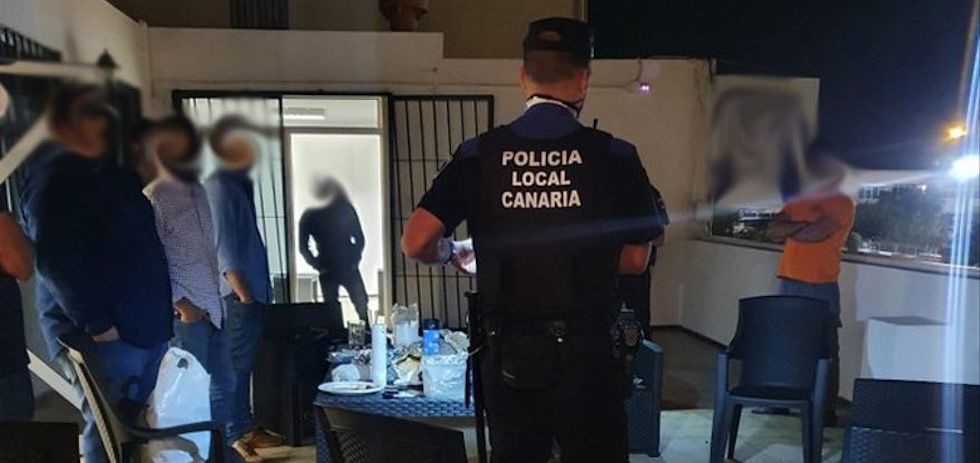 fiesta privada de despedida de soltero con nueve personas que incumplían las medidas sanitarias. EFE