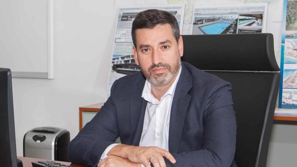 Alejandro Marichal en su despacho de la sede de CC en San Bartolomé de Tirajana. | MASPALOMAS AHORA