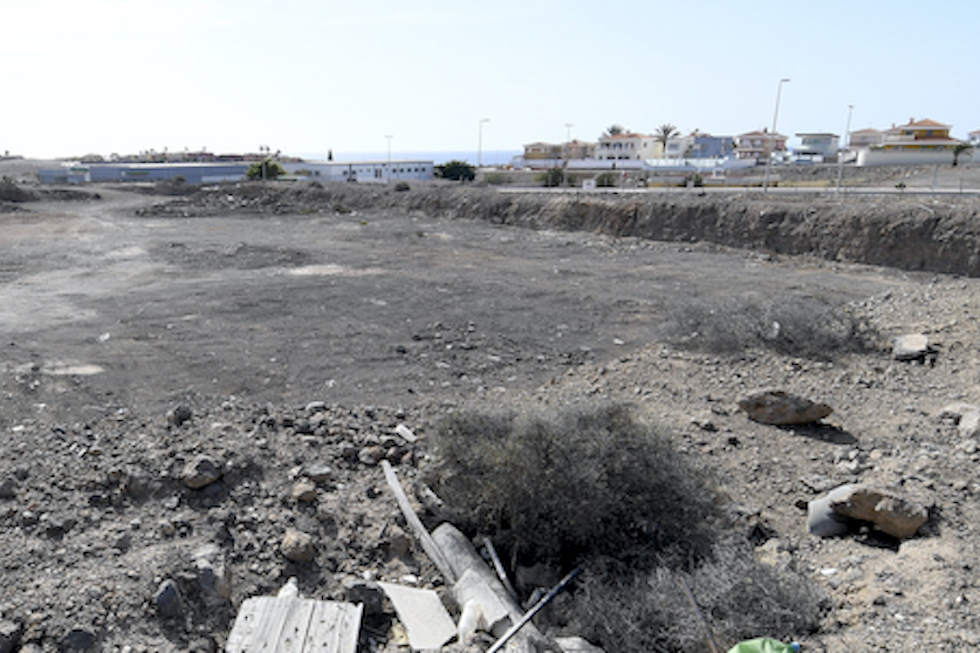 Solar donde se construirán viviendas. Imagen de archivo