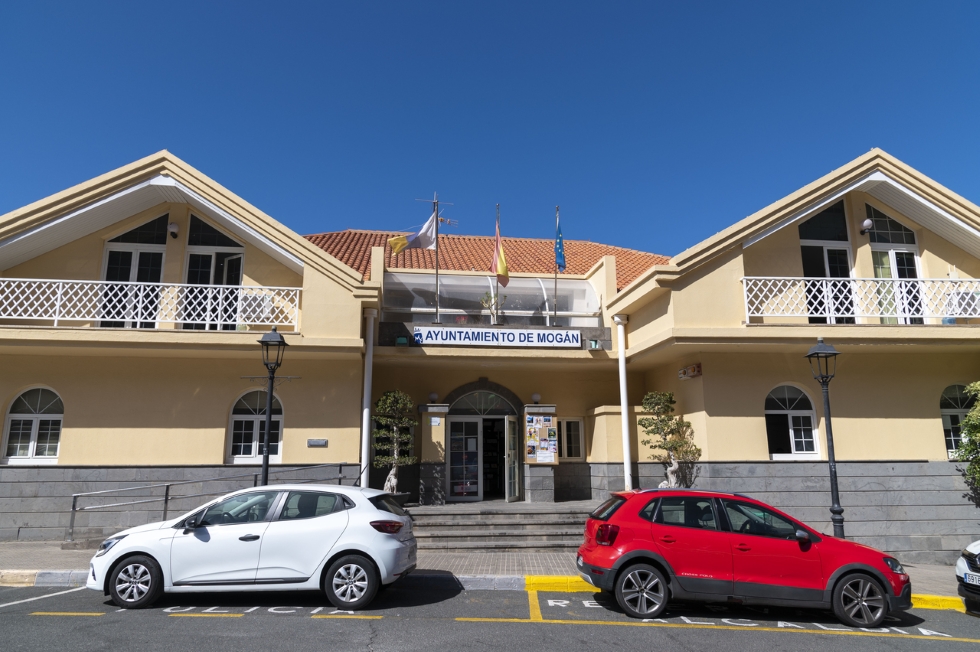 Fachada de las Casas Consistoriales en Mogán