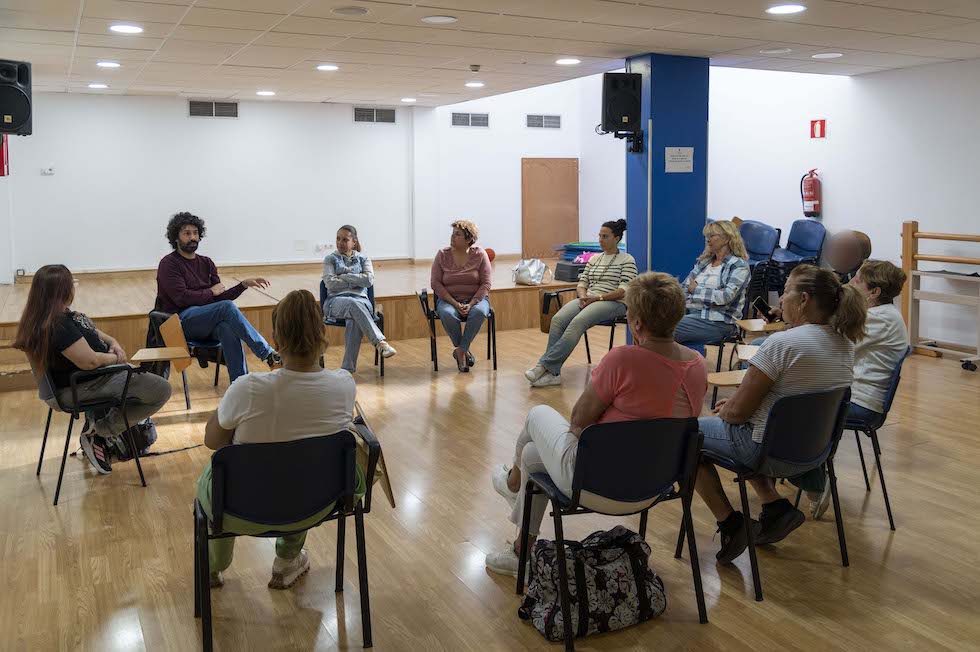 Sesión de apoyo a cuidadores de personas dependientes de Mogán