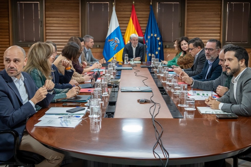 El Gobierno licita 299 millones para obras clave en Tenerife, Fuerteventura y Gran Canaria