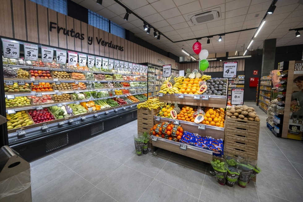 Secci&oacute;n de Frutas y Verduras SPAR Lomo Los Frailes