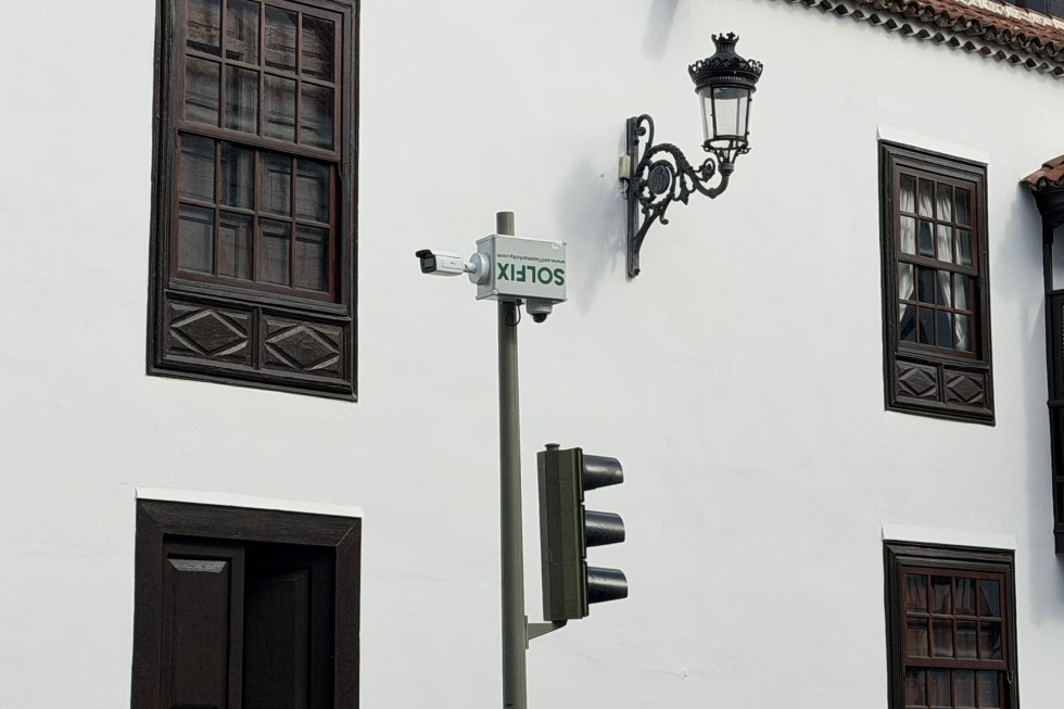 Cámaras de vigilancia y control