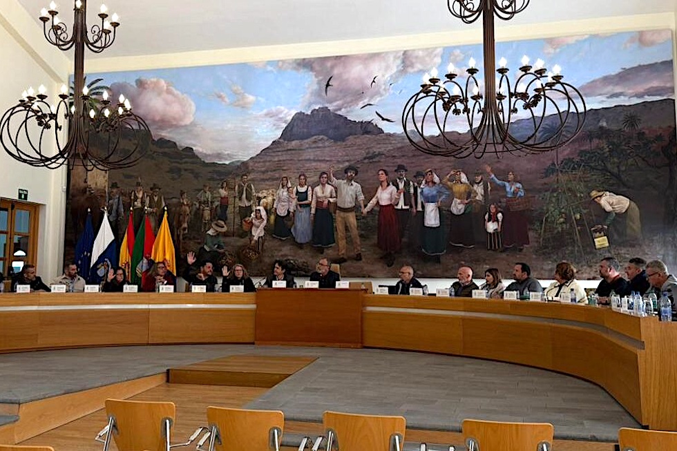 PSOE, NC, Fortaleza y PP preparan una moción de censura en Santa Lucía