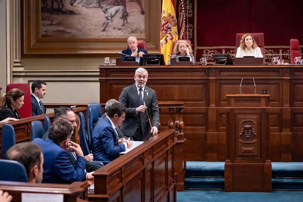 Clavijo pide a la oposición que negocie el Decreto Canarias y evite el bloqueo