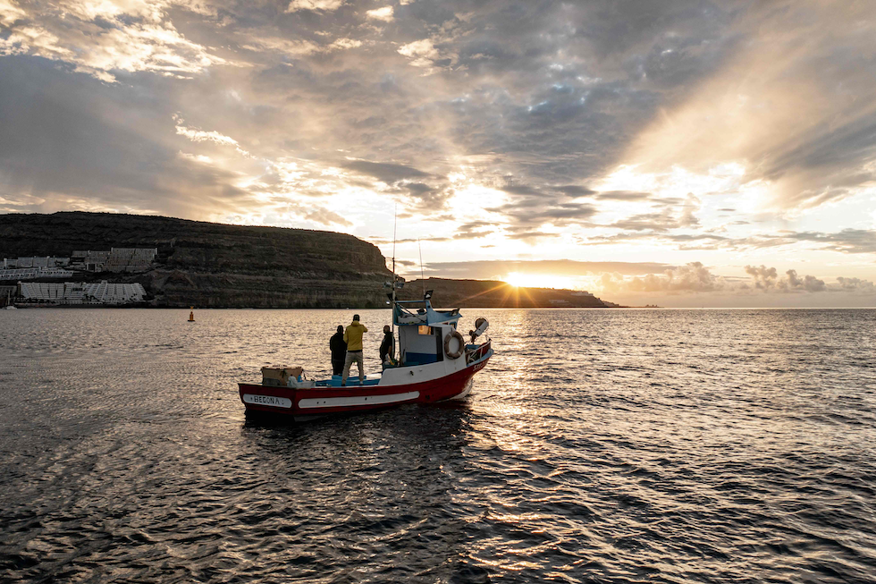 Mogán concede 16.000 euros en ayudas directas a los marineros