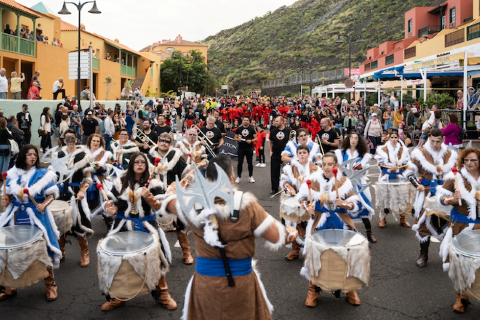 Coso del Carnaval de Bre&ntilde;a Baja