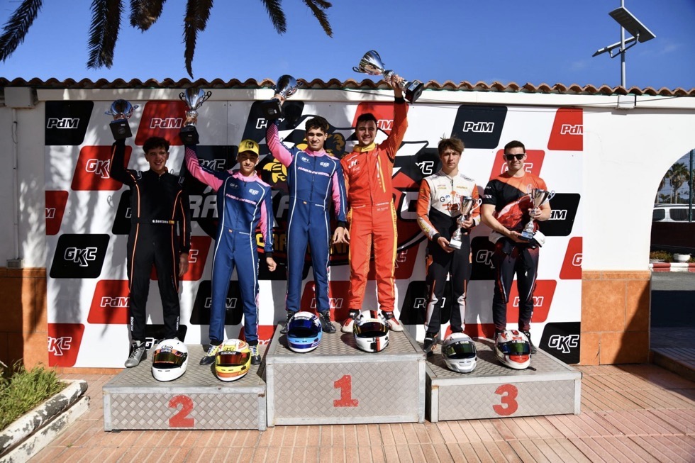 CHT-Black se corona campeón en la I Carrera de 4 Horas de Resistencia 2026