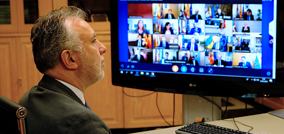 &Aacute;ngel V&iacute;ctor Torres participa en la videoconferencia del presidente S&aacute;nchez con el resto de presidentes auton&oacute;micos. | ACFI PRESS