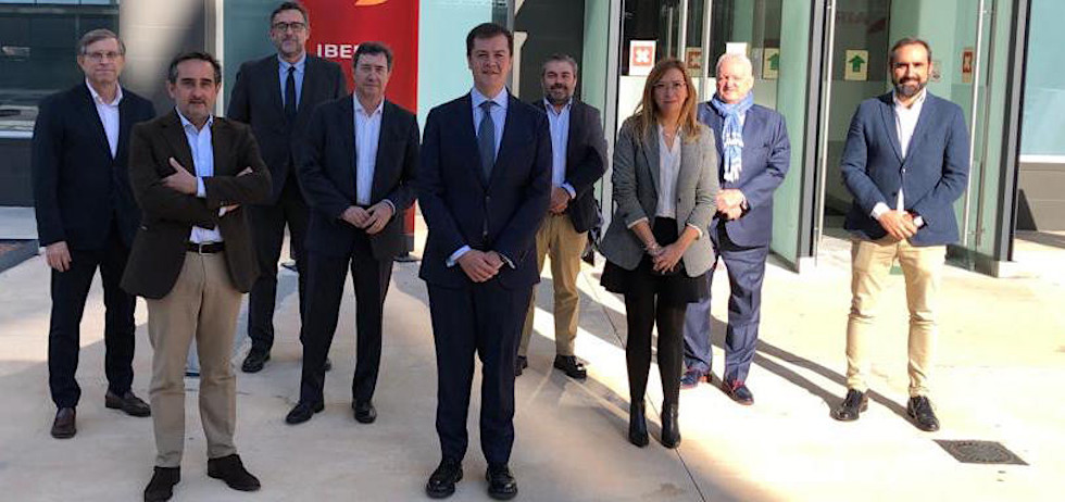 Integrantes del Observatorio Nacional del Turismo Emisor (ObservaTUR).