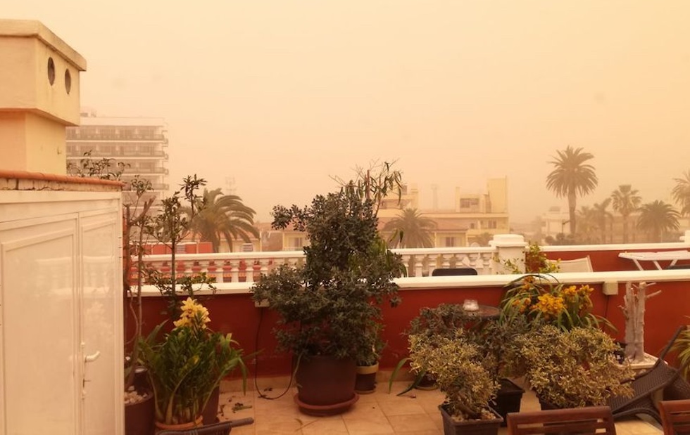 Jueves de cielos poco nubosos, calima y temperaturas en ascenso en toda Canarias