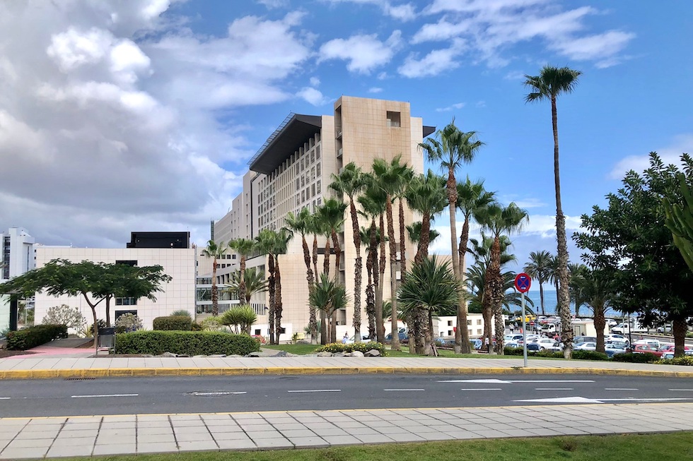 Exterior del Hospital Insular de Las Palmas de Gran Canaria. Imagen de archivo