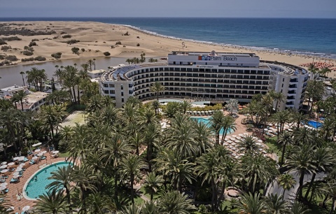 Imagen aérea con dron del Seaside Palm Beach