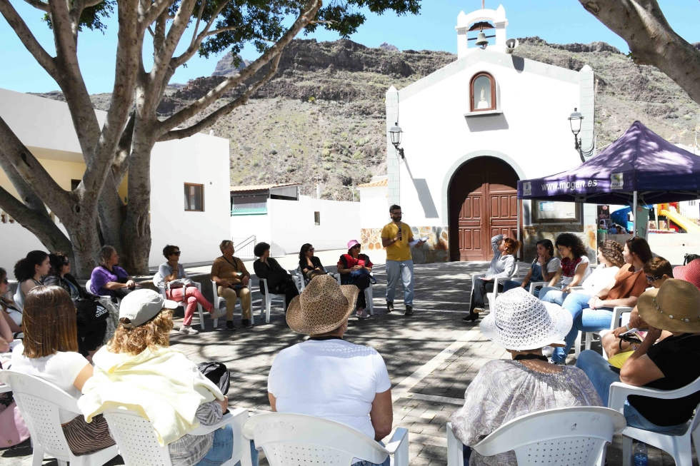 Coloquio en el Encuentro de Mujeres por la Reserva de la Biosfera de Gran Canaria