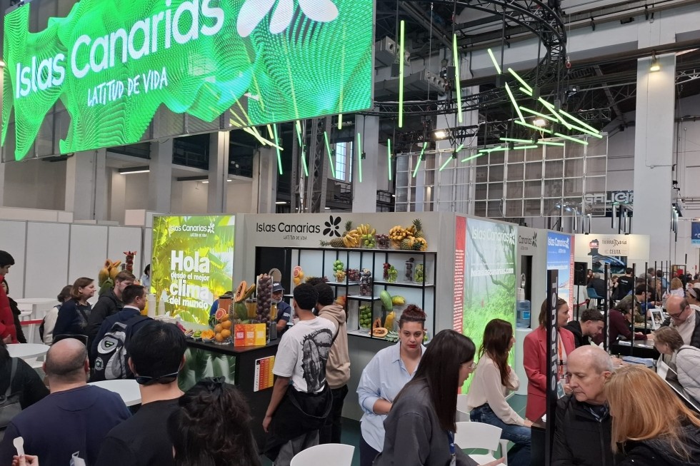 Canarias busca atraer al viajero catalán en la feria B-Travel