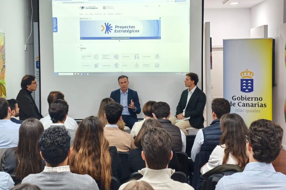 Canarias avanza en Madrid en su estrategia para recuperar talento del archipiélago