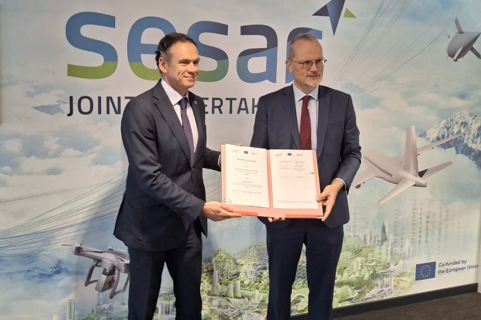 Firma del memorando de estrategia aeroespacial | Maspalomas Ahora