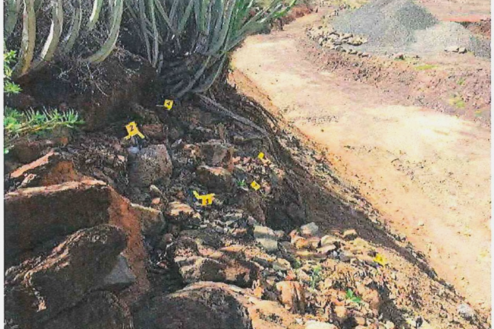 Destrucción parcial por las obras de la Estructura 3 y restos de depósitos y materiales arqueológicos afectados