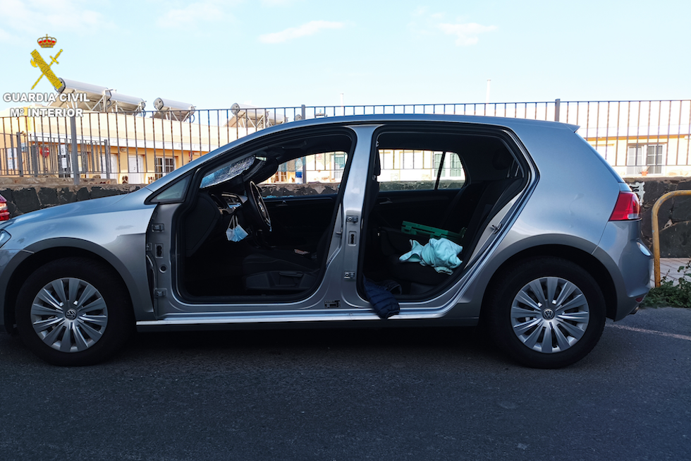 Vehículo sin puertas.