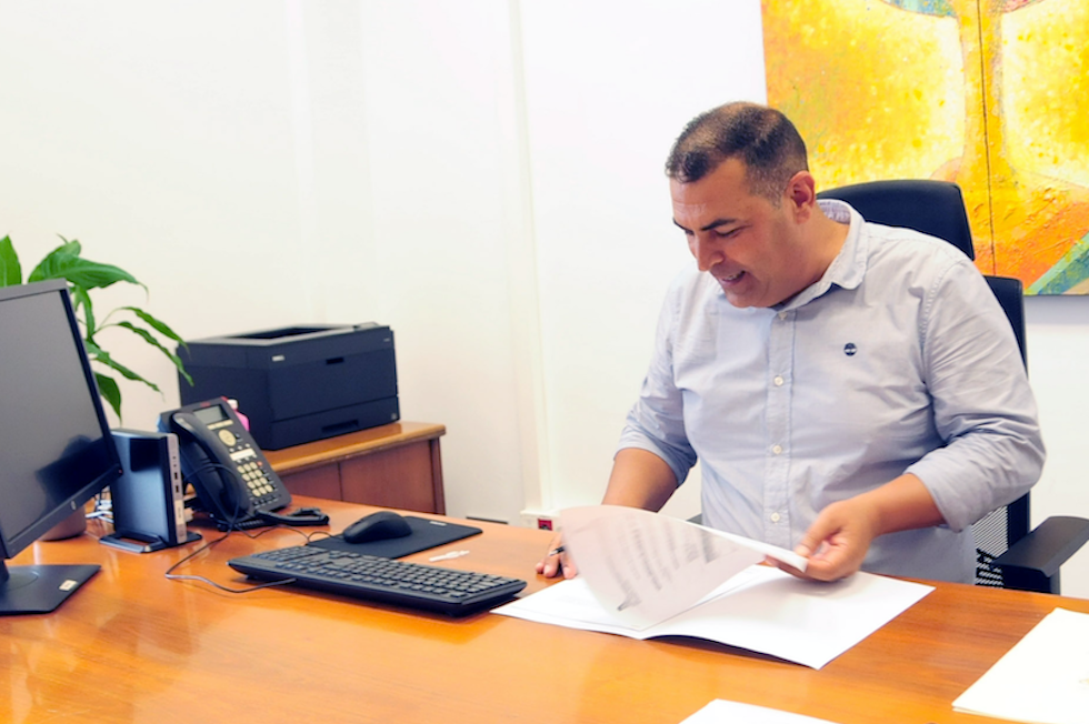 El concejal de Economia y Contratación, Alexis Moreno