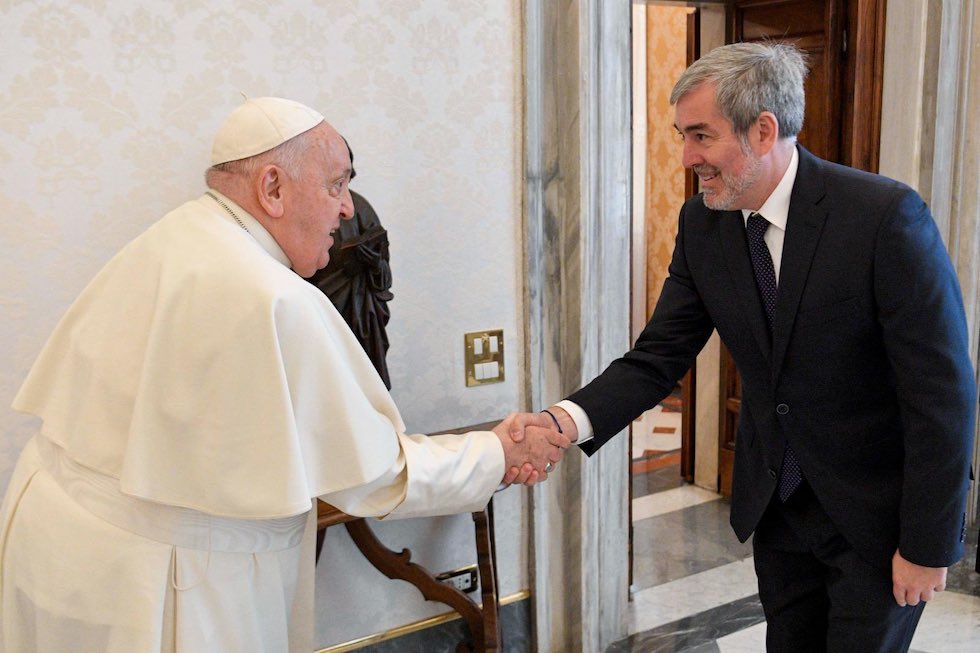 Fernando Clavijo con el papa Francisco.
