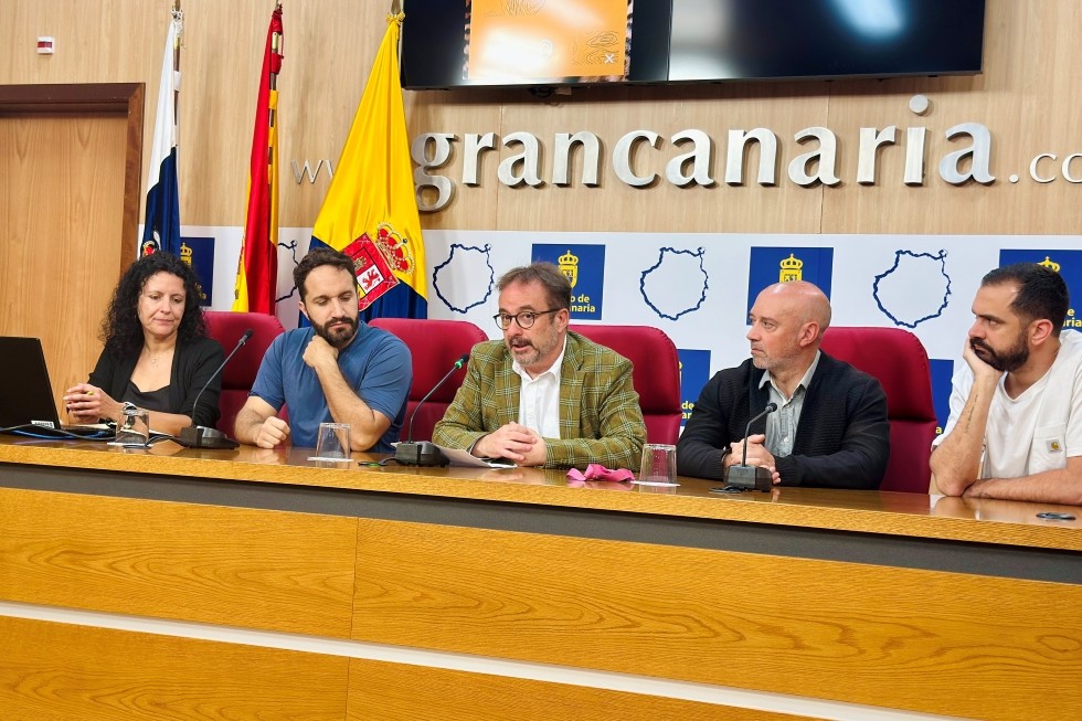 Presentación de la campaña con Abubukaka