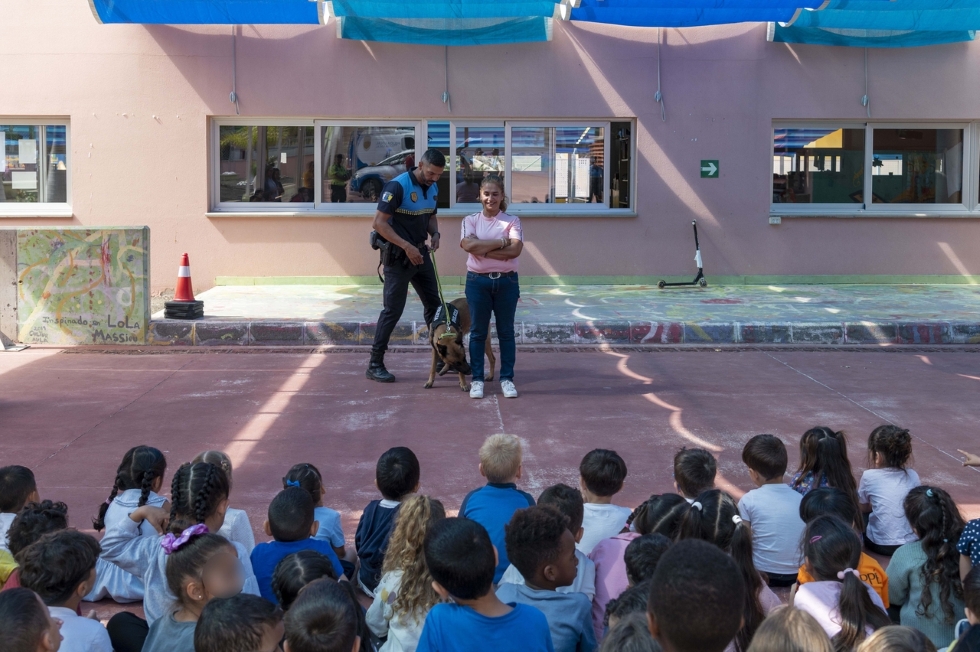 Demostración de la Unidad Canina
