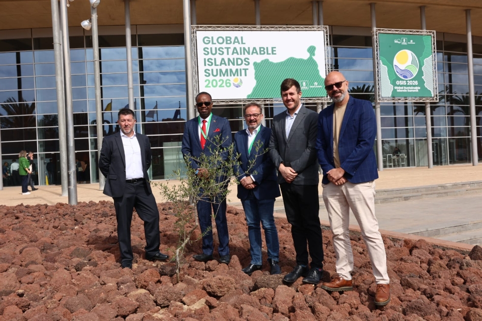 De Izq a dcha, Abraham Mart&iacute;nez,  Konris Maynard, Ra&uacute;l Garc&iacute;a Brink, Julian Fraser y Sergio Maccanti