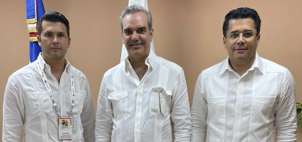 De izq a dcha Francisco Lopez, Luis Abinader y David Collado