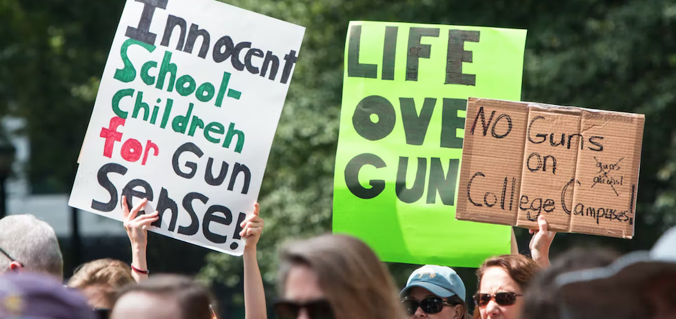 Manifestación en Atlanta contra la Asociación Nacional del Rifle (NRA) de Estados Unidos. Shutterstock / BluIz60