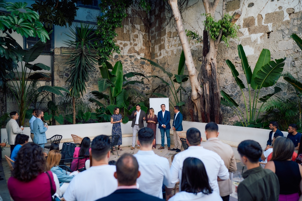 Pablo Rodríguez, María Fernández y Francis Candil. Encuentro de jóvenes emprendedores