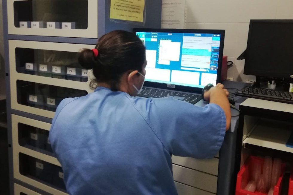 Hospital Negrín, Farmacia.