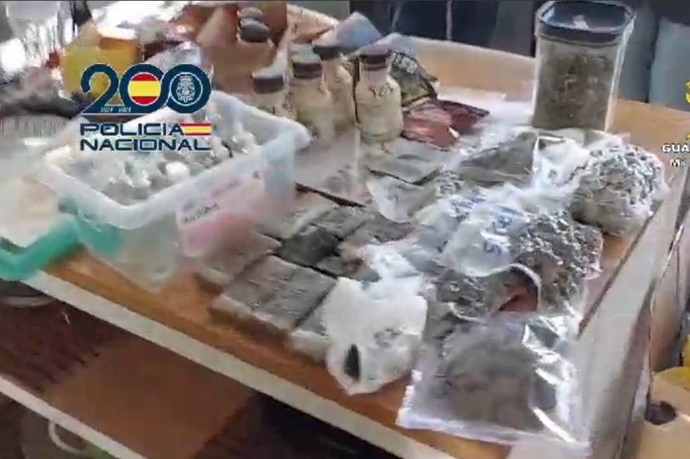 Registro de las autoridades en uno de los domicilios