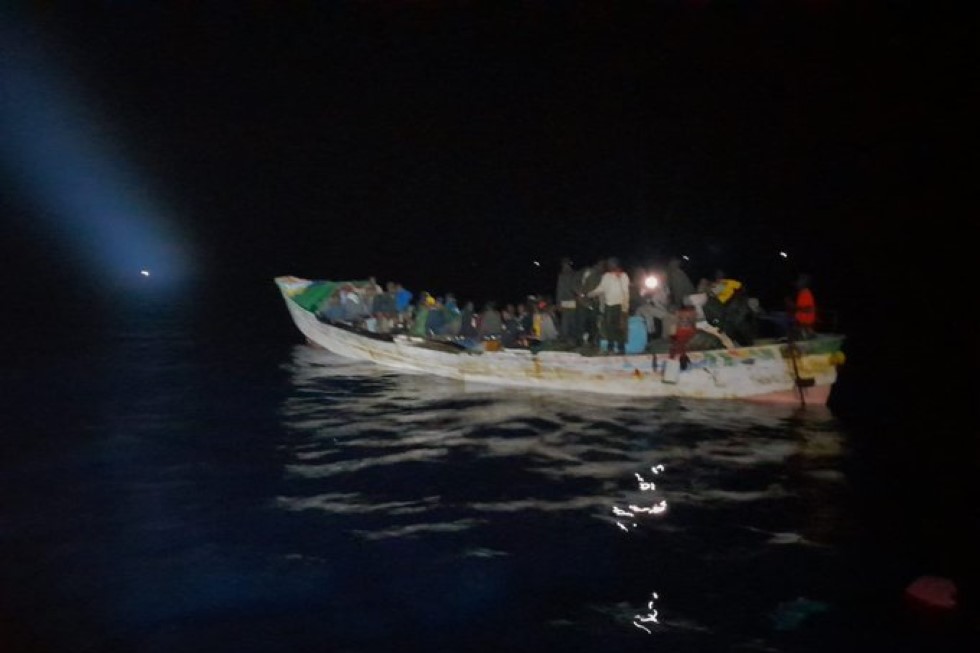 Embarcación localizada a 4 kilómetros de Mogán