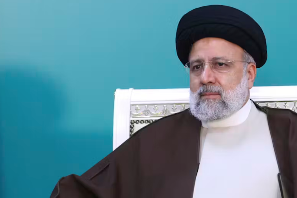 Los medios de comunicación estatales informan de la muerte del presidente de Irán, Ebrahim Raisi, tras estrellarse su helicóptero. Iranian Presidency Office via AP