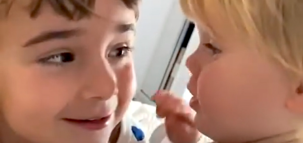 Olivia y Anna, las niñas desaparecidas el pasado mes de abril en Tenerife. EFE