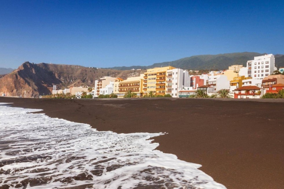 Playa del Malecón. RR.SS.