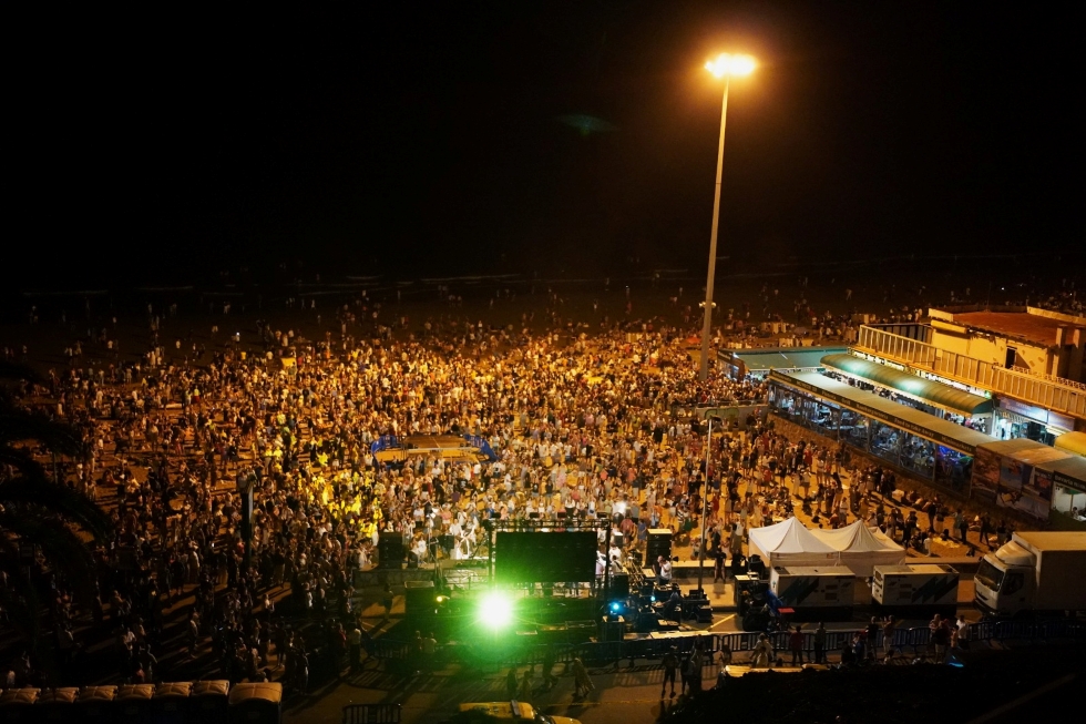 Público en Playa del Inglés