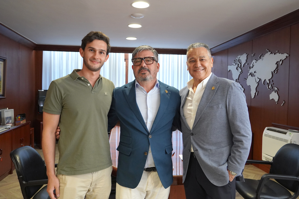 Lopesan Hotel Group se convierte en el nuevo patrocinador de la flota J80 del Real Club Náutico de Gran Canaria