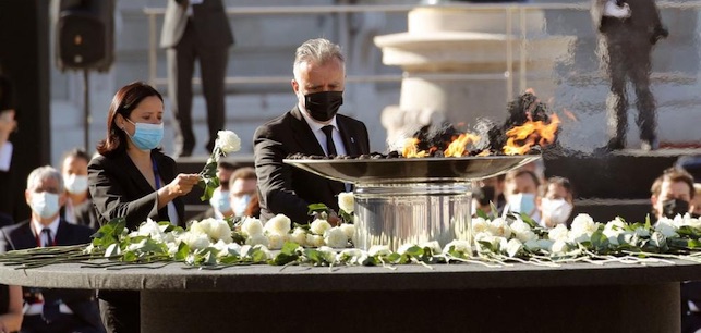 Homenaje a las víctimas fallecidas por la covid19 |ACFI PRESS