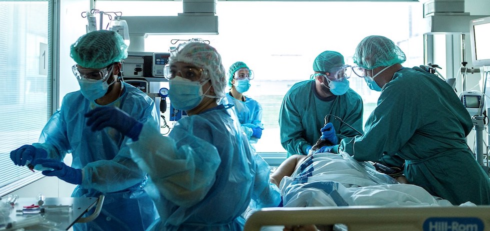 Colapso sanitario por la Covid 19. EFE