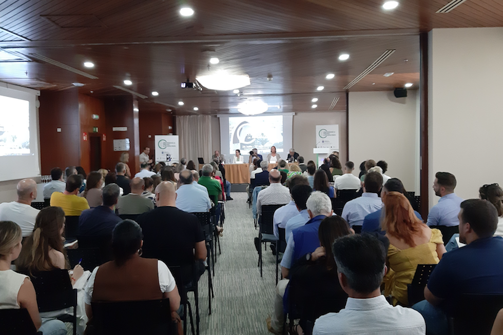 Más de un centenar de personas asisten a las jornadas sobre las Ley del Suelo en Canarias
