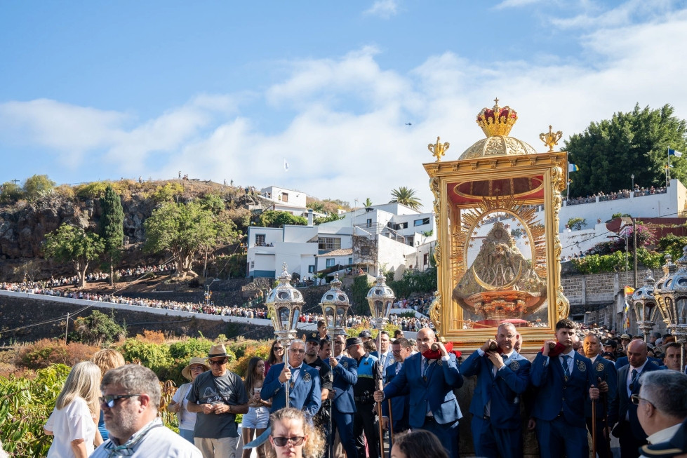 Virgen de las Nieves