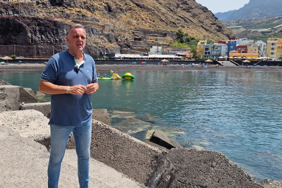 Tazacorte impulsa la reparación de los diques del puerto con una inversión de más de 800.000 euros